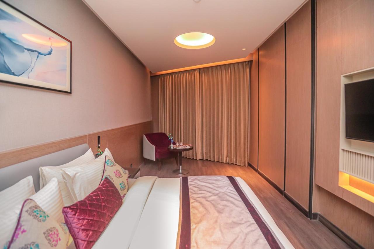 Regenta Place Verka Amritsar Exterior foto
