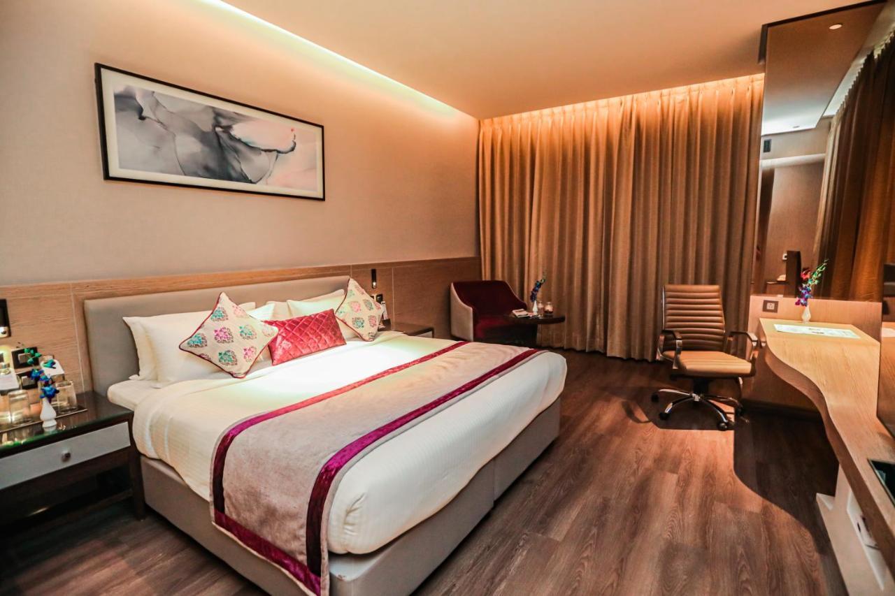 Regenta Place Verka Amritsar Exterior foto